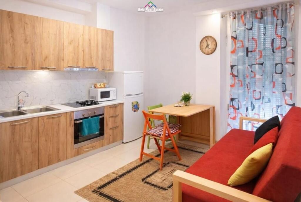 Apartament Me Qera 1+1 tek 21 Dhjetori (ID B2101441) Tirane