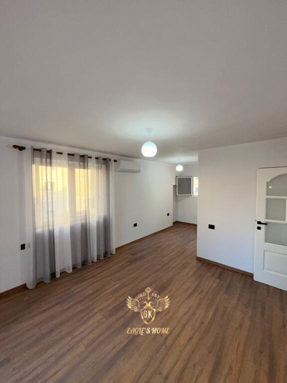 Business Premises for RENT 1+1+Balcony📍 Location: Durres Train Station