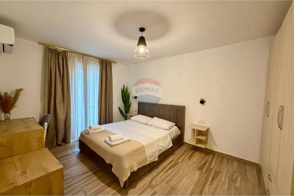 Apartament - Për Qira - Rruga Mine Peza, Tiranë