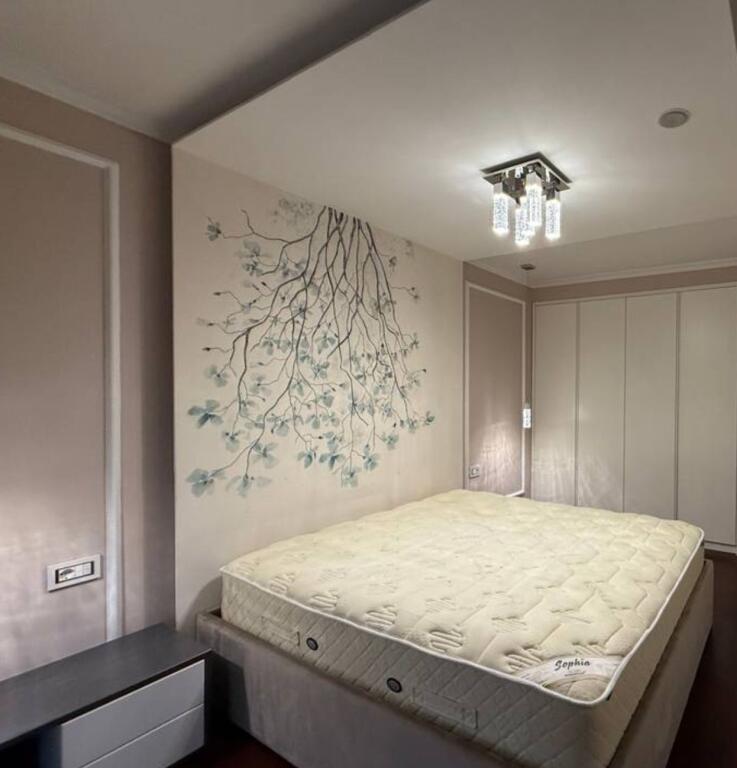 🌟 2+1+2 në Shitje – Banesë me 2 Ballkone në Liqenin e Thatë