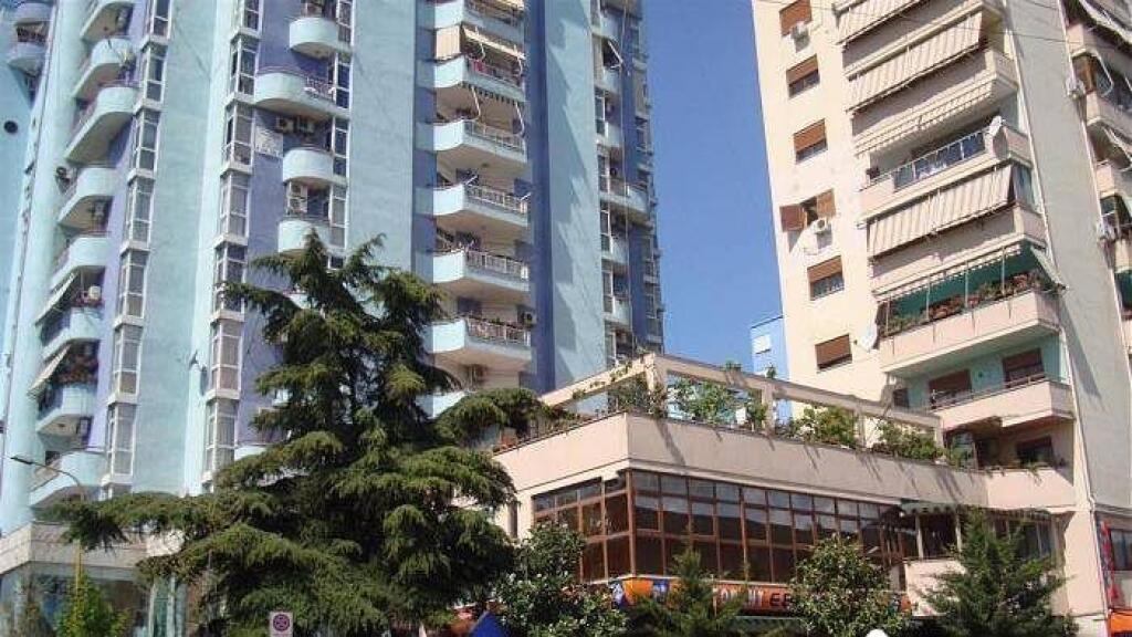 Shitje, Apartament 2+1, Ish Ekspozita 460,000 €