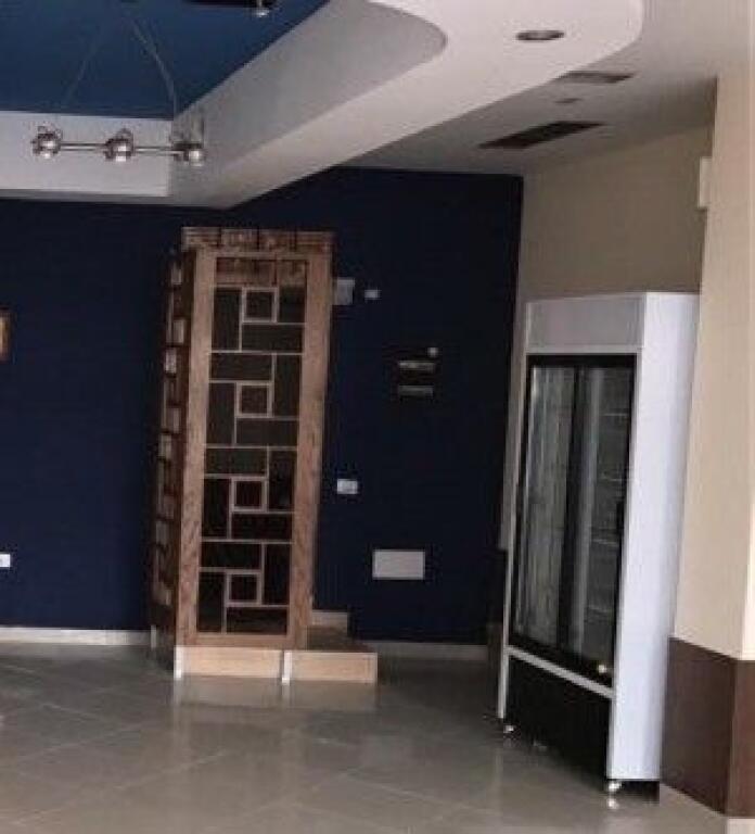 SHOP FOR SALE 53 M2 DON BOSCO STREET 260,000 EURO