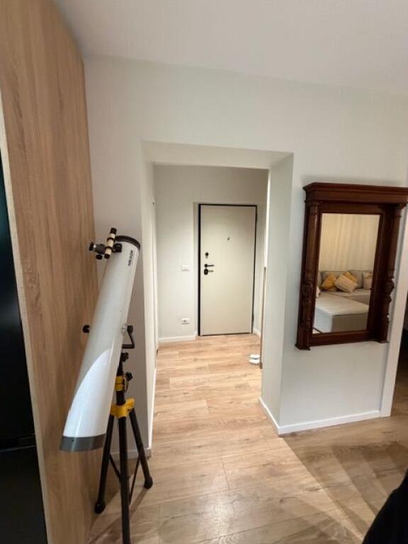 Apartament me qira 64m2 – Myslym Shyr (prane Gjykates se Shkalles se Pare)