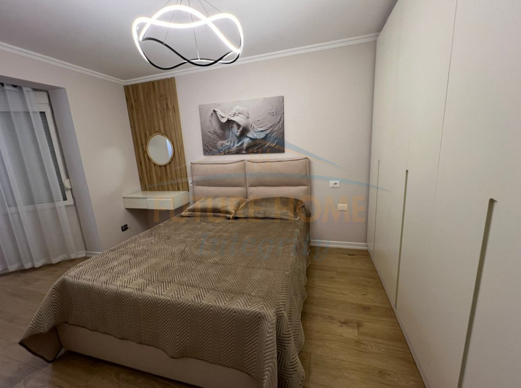 Affitto, Appartamento 2+1, Oxhaku, Tirana.