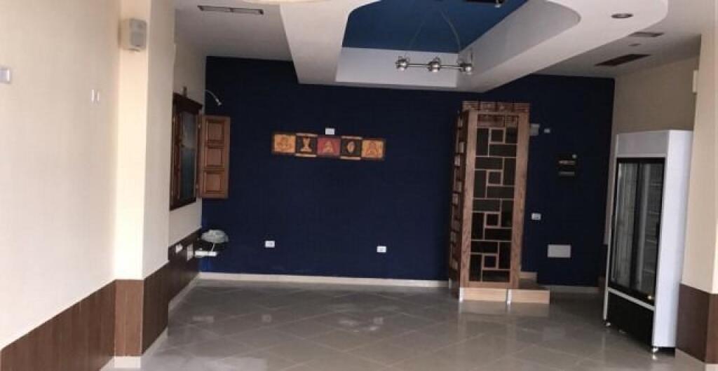 SHOP FOR SALE 53 M2 DON BOSCO STREET 260,000 EURO