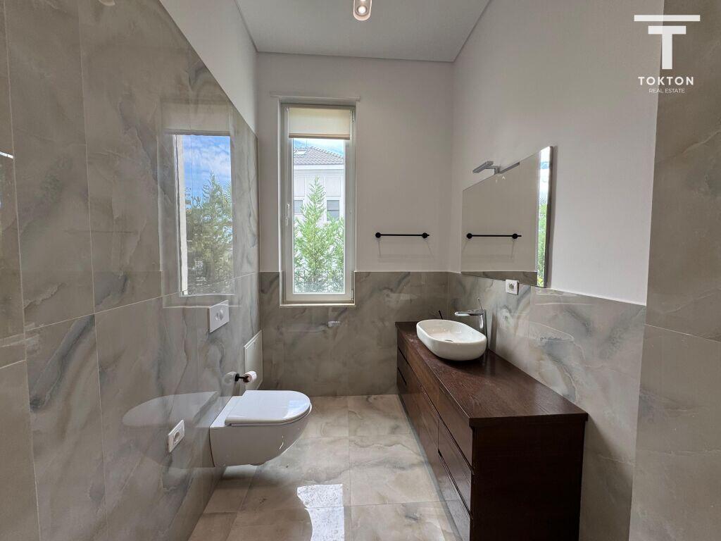 QIRA, VILE INDIVIDUALE, ROLLING HILLS, TIRANË