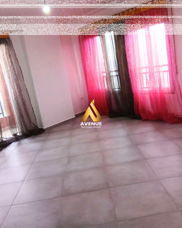 Appartamento 1+1 in affitto – Astir, Tirana