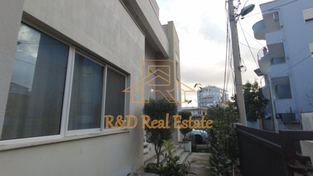 🏡 VILË ELITARE MULTIFAMILJARE – NDËRTIM I RI 2023📍 Pranë Vilave Gjermane | 360 m²