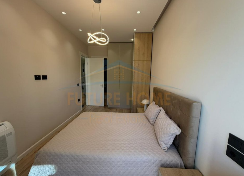 Rent, Apartment 2+1+Parking Space near the stadium, Air Albania, Tirana.