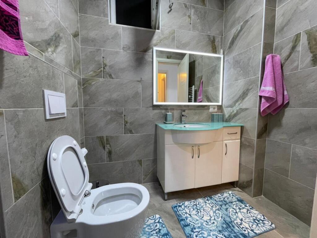 2+1 apartment for rent near the Botanical Garden.