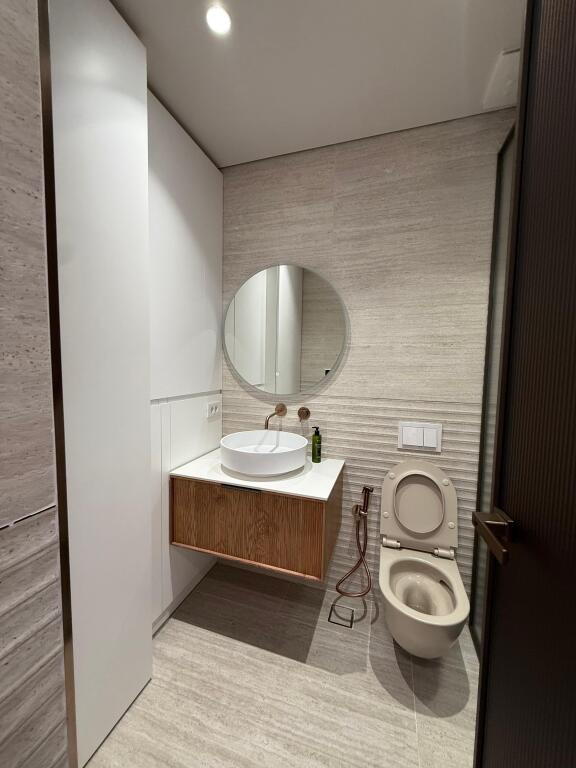 🏠Jepet me qira Apartament 1+1 📍Golden Tower Residence, Mine Peza ✨I investuar ne detaje, i pabanuar me pare 💶 Çmimi: 1200€