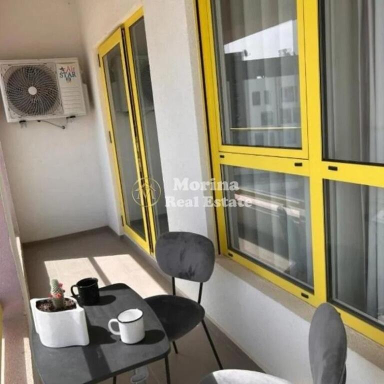 Sale | Apartment 2 + 1+parking | Mangalem 21 | 165000 €