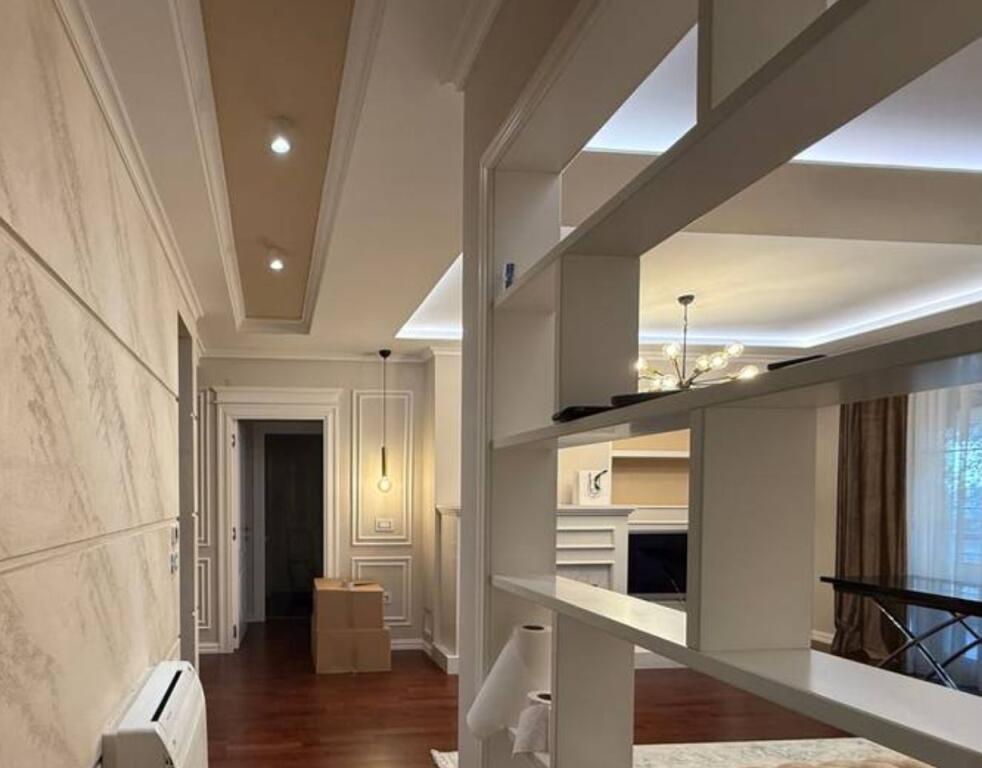 🌟 2+1+2 në Shitje – Banesë me 2 Ballkone në Liqenin e Thatë