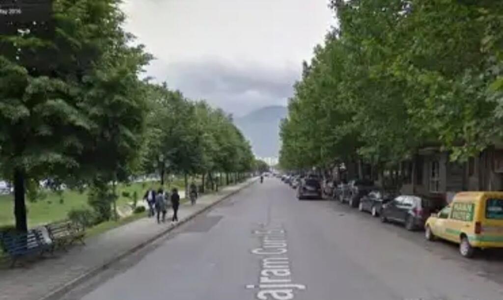 BUSINESS PREMISES FOR RENT AT BAJRAM CURRI BOULEVARD