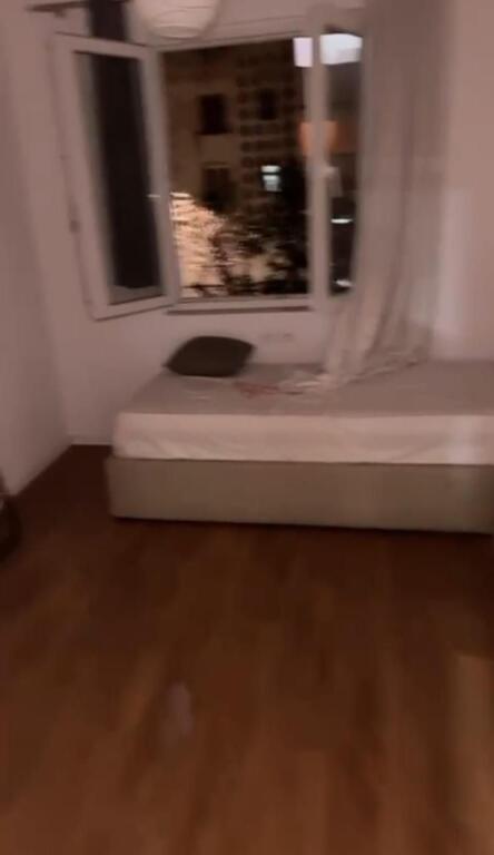 Affittasi 2+1 Harry Fultz