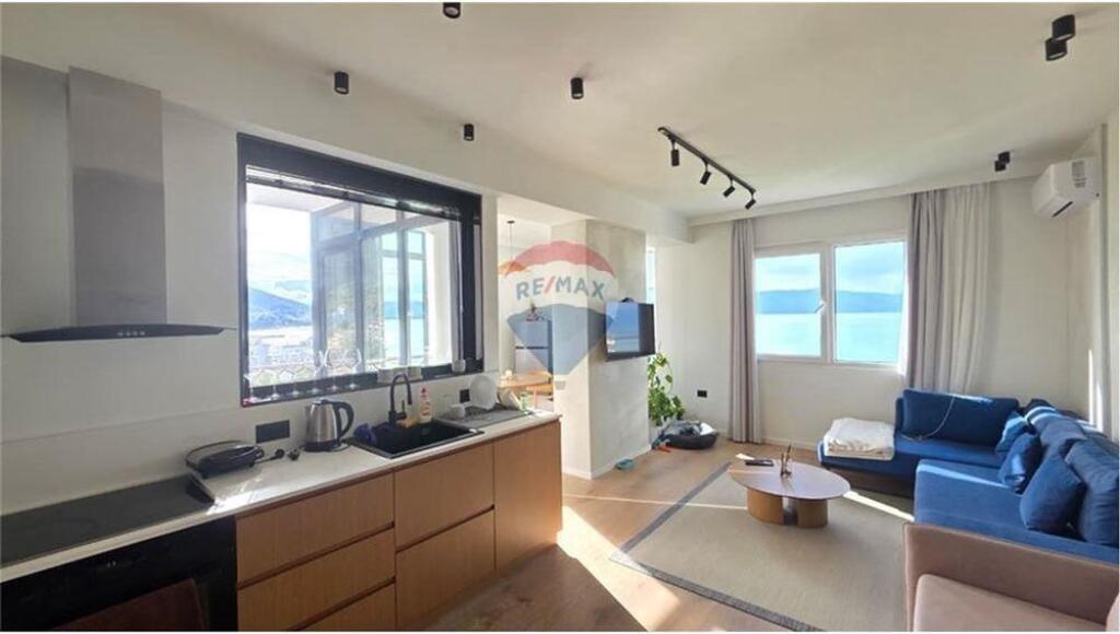 🌊 Apartament 1+1 me Qira – Lungomare, Vlorë | Pamje Ballore nga Deti 🌊