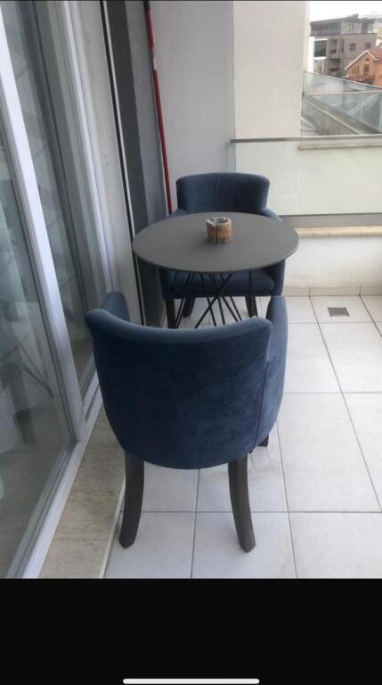 🏡 JEPET ME QIRA APARTAMENT 1+1 – PALLAT I RI prane Komunes se Parisit