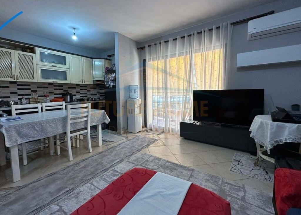 Appartamento 2+1+2 in Vendita a Yzberisht Tirana