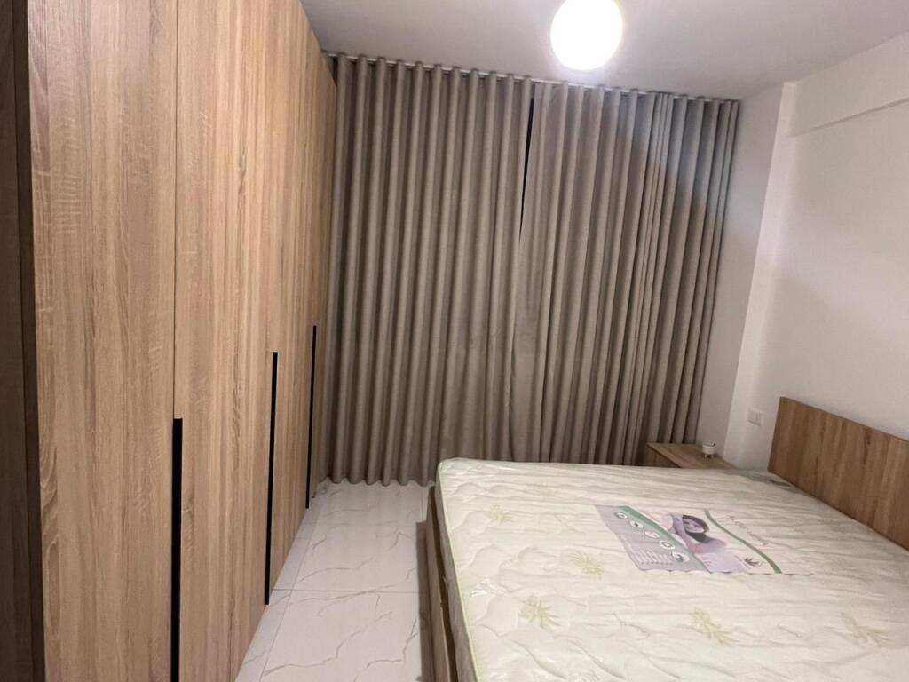 Qera 2+1 📍Ali demi tek fusha 65.000 leke/muaj