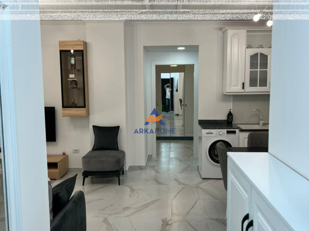 JEPET ME QIRA APARTAMENT 2+1+BALLKON " 1200 EURO"