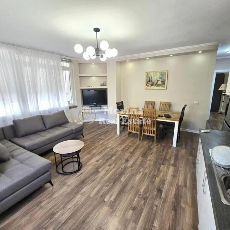 Affitto | Appartamento 2 + 1 | Square 21 | 800 €/mese