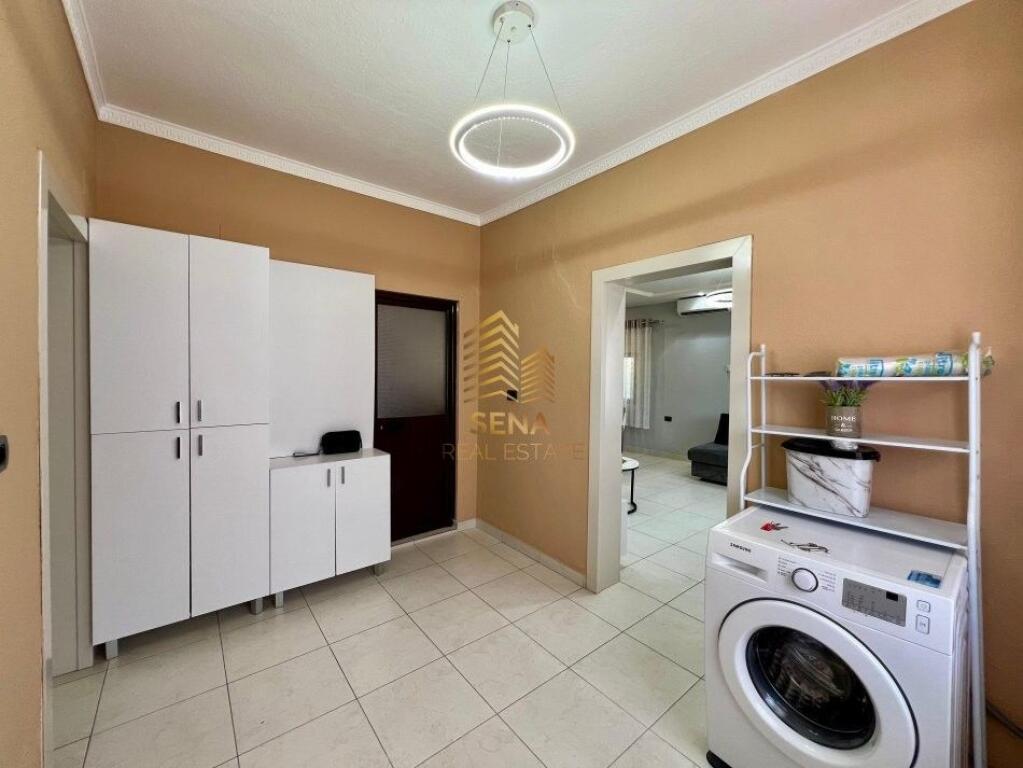 Shitet, Truall + Objekt 1-Katesh ,Ish Dogana – Laprake, 315.000 Euro