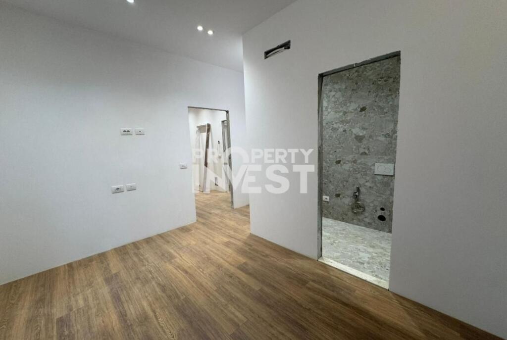 Shitet apartament  2+1+2  Kopshti Zoologjik, rruga Eduard Mano