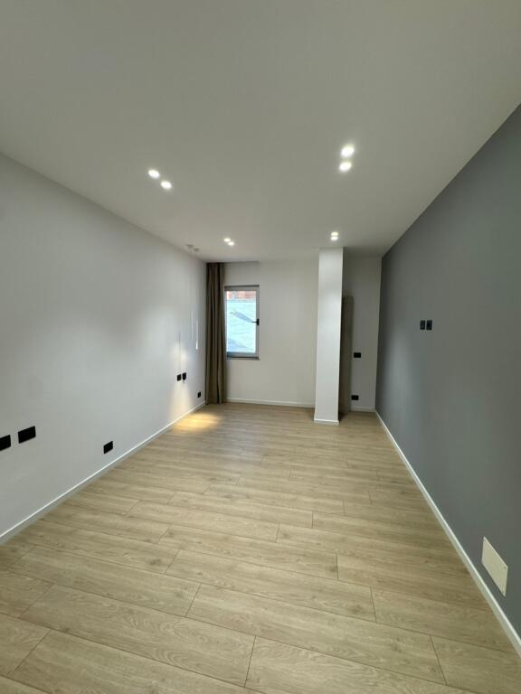 APARTAMENT LUKSOZ 2+1 ME QERA TEK ETC