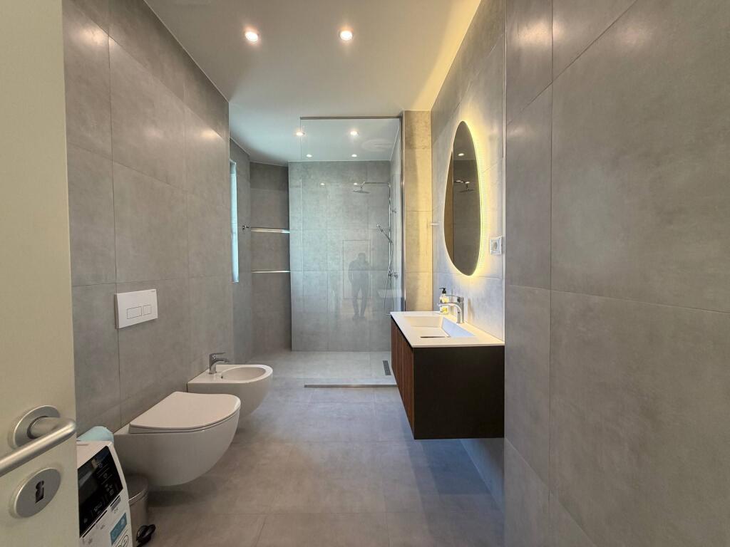 Apartment 2+1+Parking for rent at Green Valley near the Dry Lake.