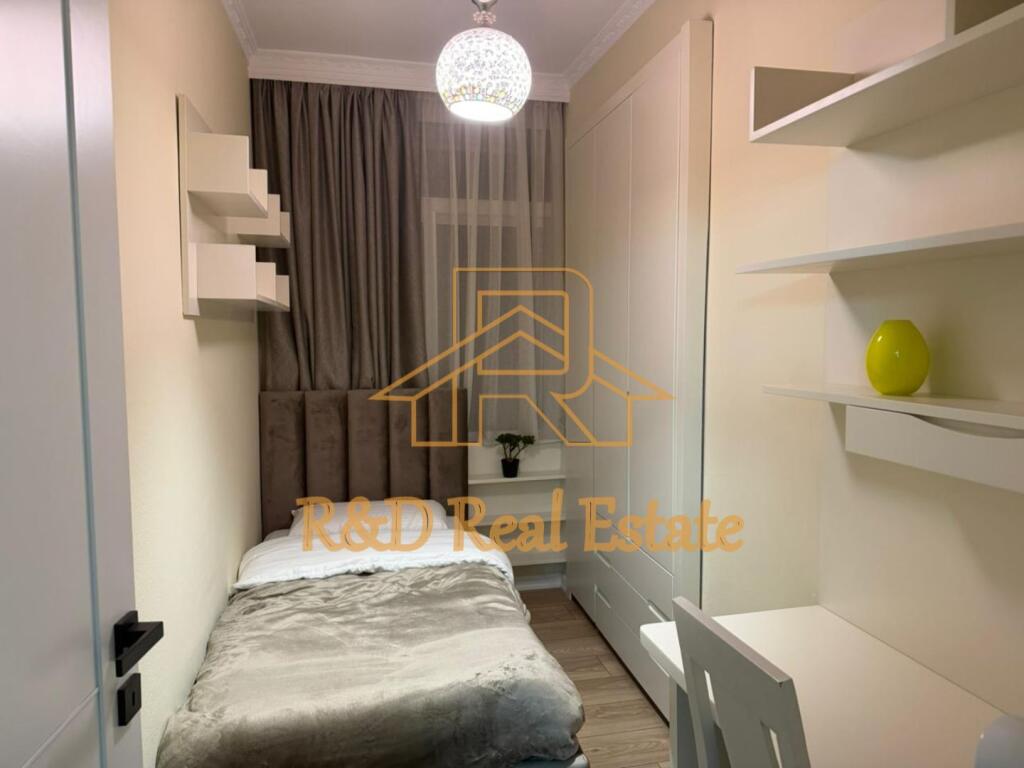 🏡 Apartment 3+1 + balcony for rent – Bajram Curri Boulevard