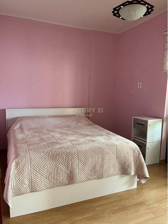 Apartament 2+1 per qera ne Qender