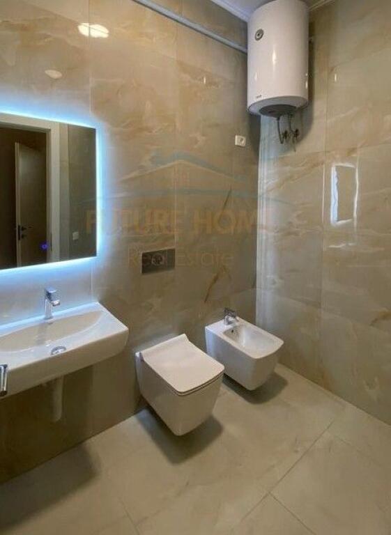 Qera, Apartament 2+1+2+2 Poste Parkimi, Qender!!