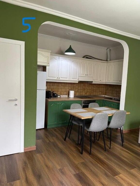 Qira, Apartament 2+1, Sheshi Willson,ne Tiranë