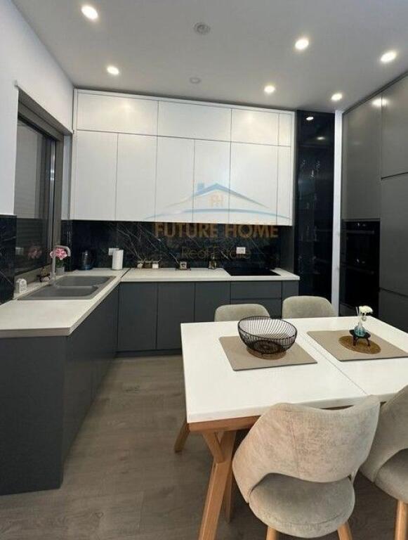 Qera, Apartament 2+1+PARKIM ,Kompleksi Delijorgji !