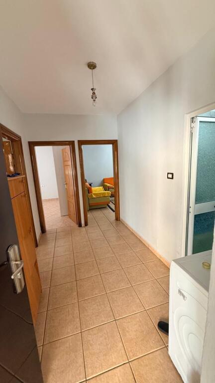 Apartament 2+1 per qira, te Ish Parku