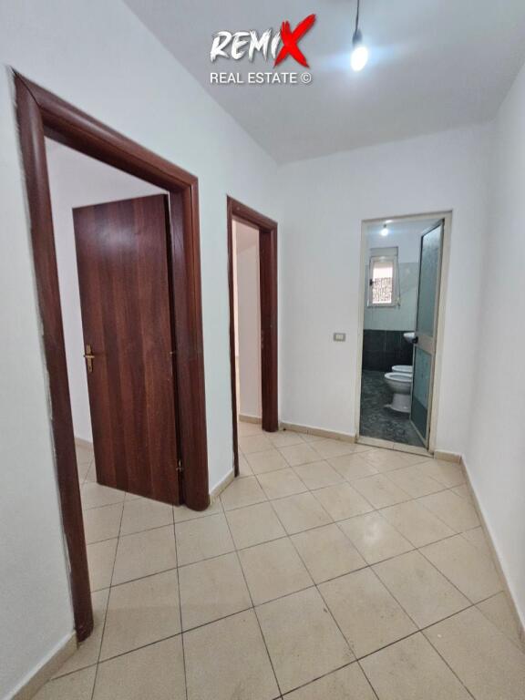 JEPET ME QERA APARTAMENT 2+1 PRANE KQZAZIT DURRES