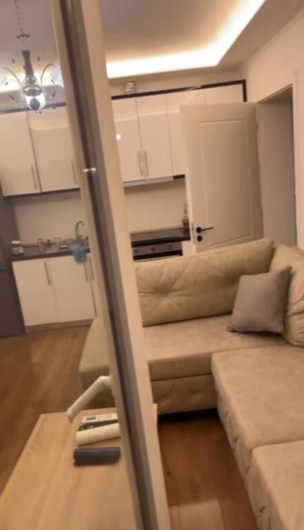 Affittasi 2+1 Harry Fultz