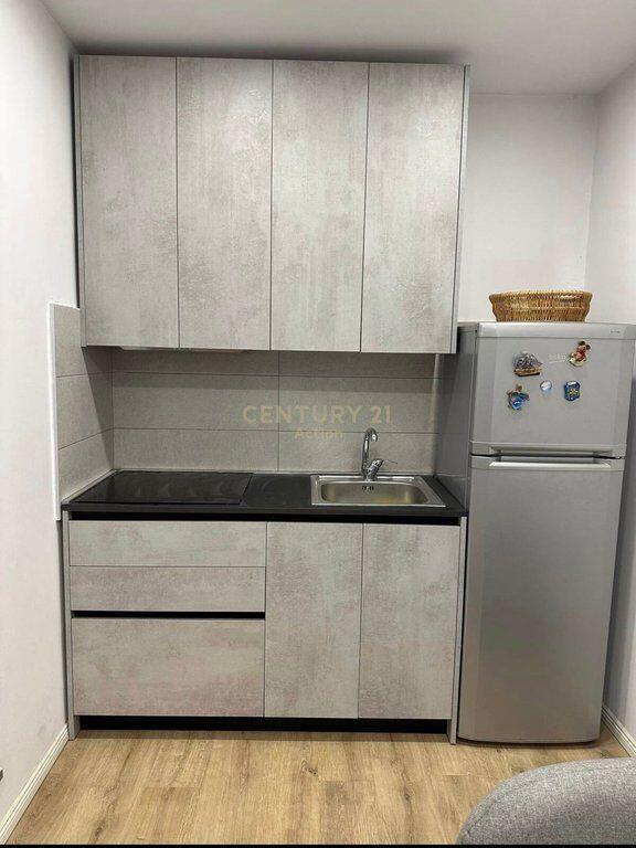 STUDIO FOR RENT, FORMER ELECTRIC MARKET!