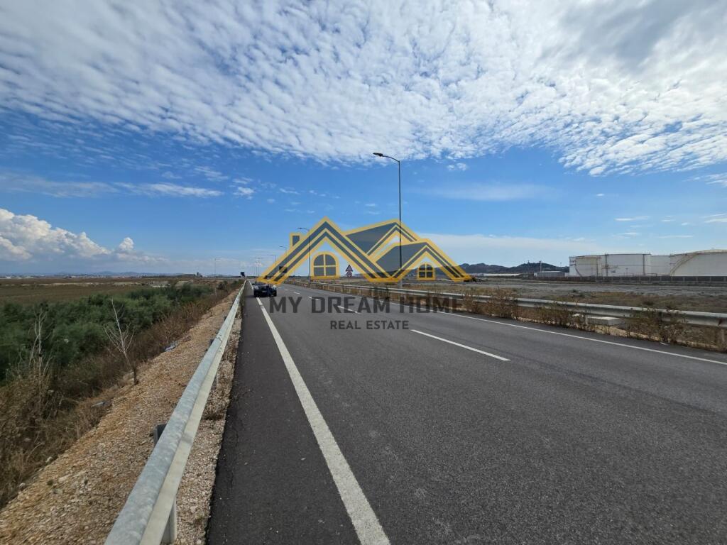 SHITET TOKE NE PORTO-ROMANO ,DURRES!