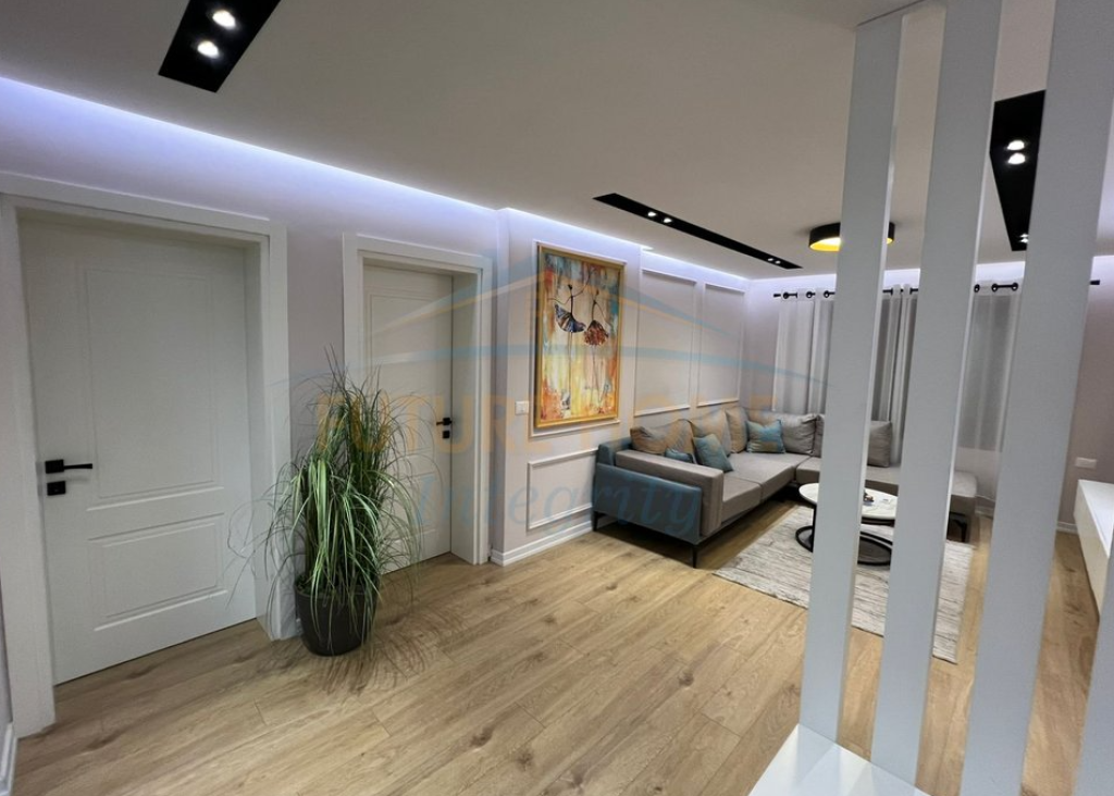 Affitto, Appartamento 2+1, Oxhaku, Tirana.