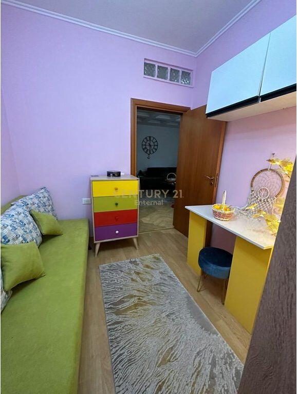 Apartment 2+1 for rent in Center