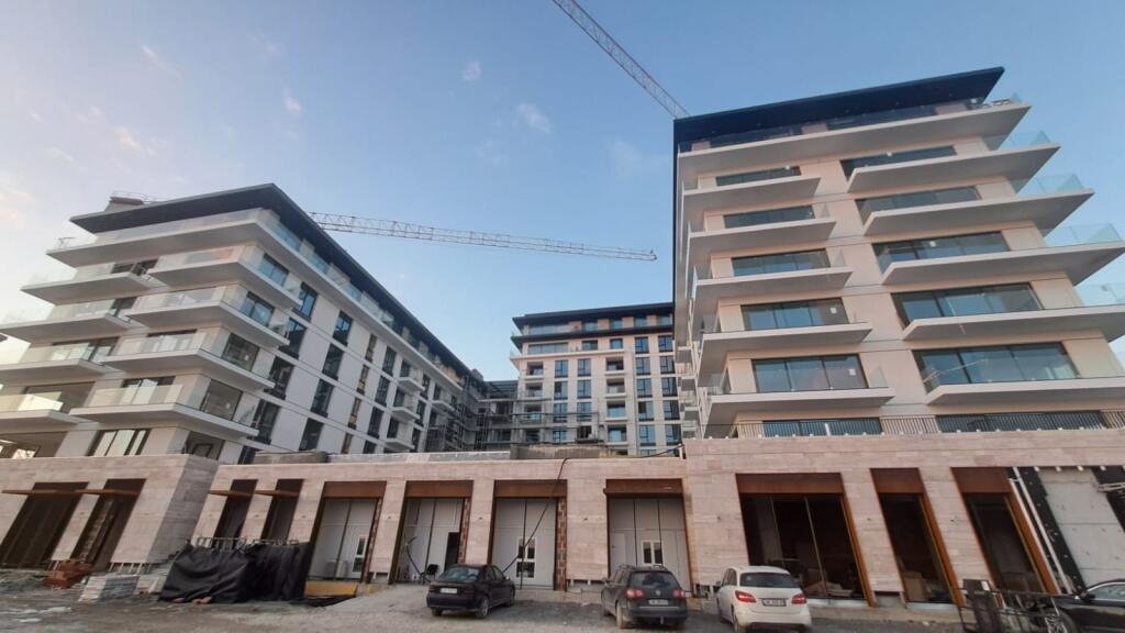 Shitet apartament Durres Yacht Marina EKSKULUZIVE