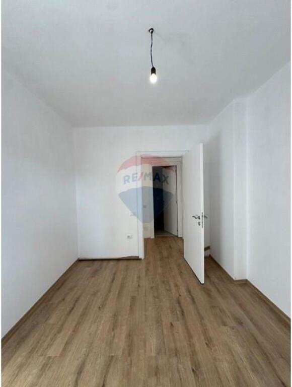 Apartment - For Sale - Elbasan Street, Tirana(ID: 530261060-1970)