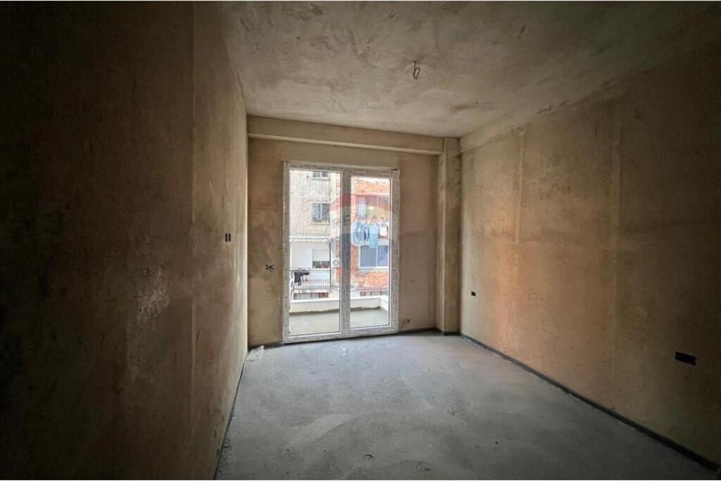 Apartment 2+1 for sale in Ali Dem