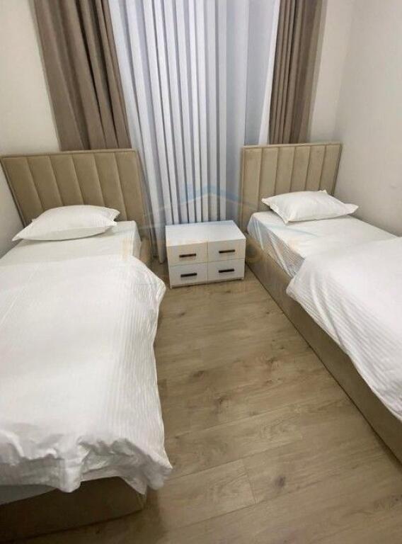 Qera, Apartament 2+1+2+2 Poste Parkimi, Qender!!