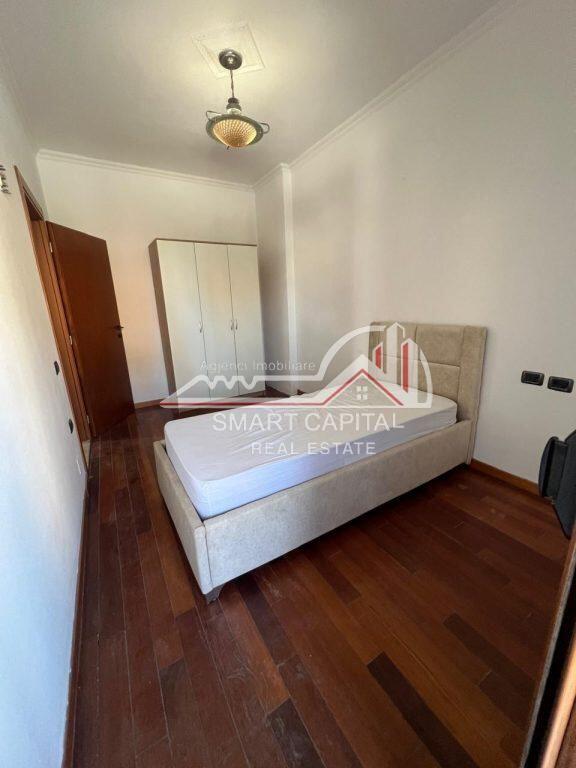 SHITET APARTAMENT 2+1+2 – RRUGA PILO BEGAJ,VLORE!!