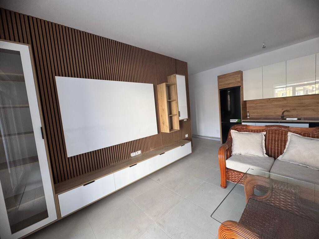 Jepet apartament 1+1 me qira – Zona 5 Maji