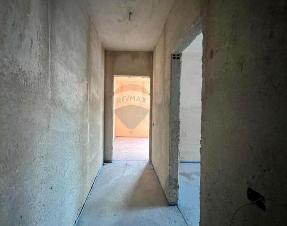 Apartament - Për Shitje - Rruga Ali Demi (530181090-89)