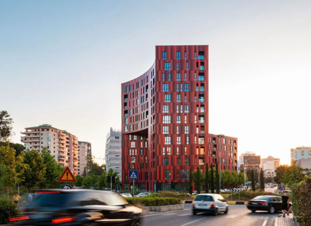 🏢 Apartament 1+1 – Kompleksi Park Gate, Rruga e Elbasanit