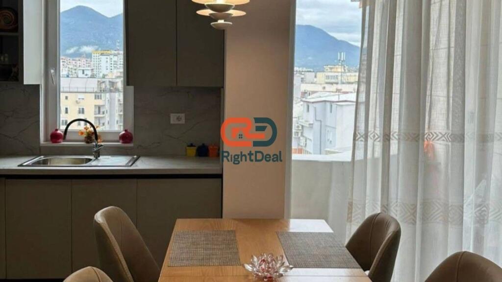 Tek Rruga Mine Peza, Jepet Me Qira Apartament 2+1 I Mobiluar Ne Detaje!!